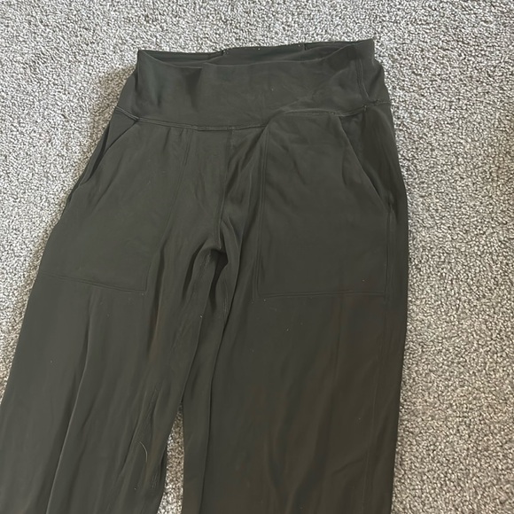 size 4 lululemon leggings - Picture 1 of 9